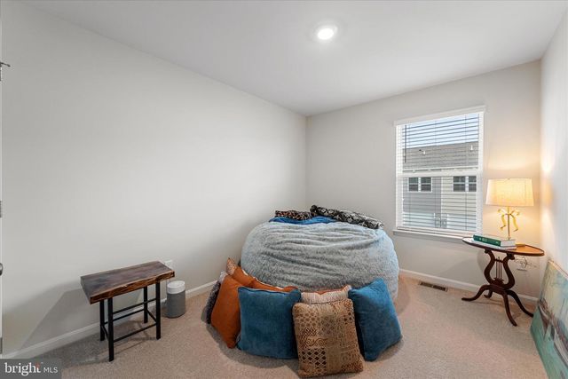 156 WILLETT HOLLOW ST, Stephens City, VA 22655