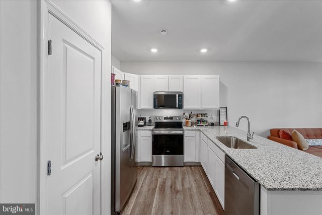 156 WILLETT HOLLOW ST, Stephens City, VA 22655