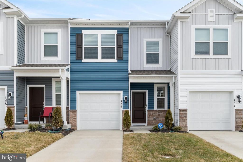 156 WILLETT HOLLOW ST, Stephens City, VA 22655