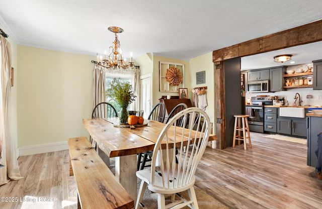 75 Broadway St, Chaplin, KY 40012