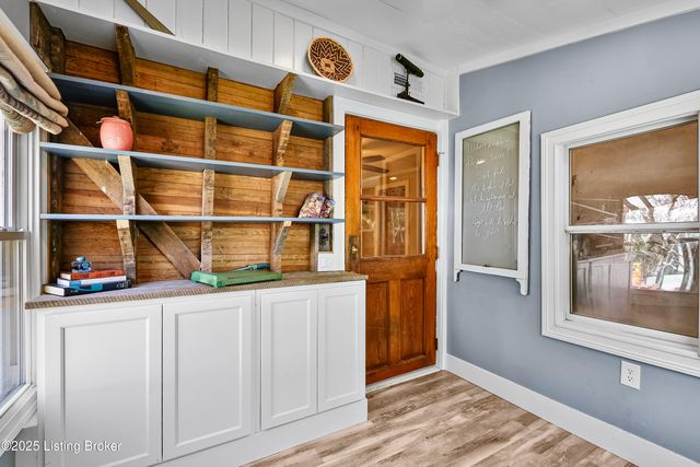 75 Broadway St, Chaplin, KY 40012