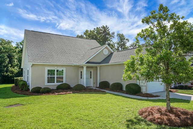 9136 Southern Grove Court, North Charleston, SC 29406