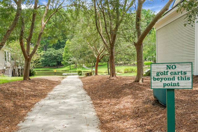 9136 Southern Grove Court, North Charleston, SC 29406