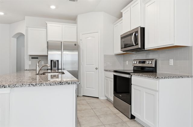 6513 Elephant Butte Drive, Waco, TX 76708