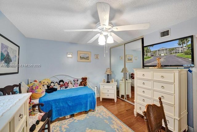 1502 Whitehall Dr 305, Davie, FL 33324