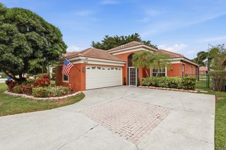 2013 Bonisle Circle, Riviera Beach, FL 33418