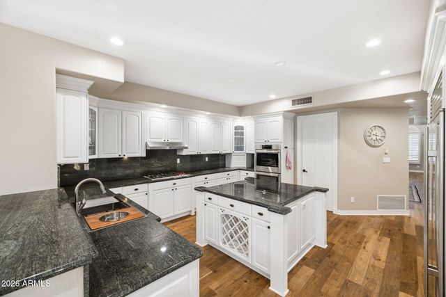 11814 S TUZIGOOT Court, Phoenix, AZ 85044