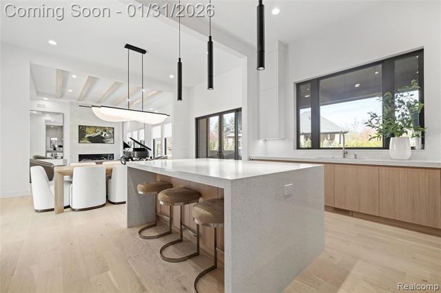 4512 Pinnacle Boulevard, Rochester, MI 48306