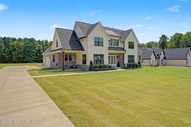 5042 Sophia Lane, Hernando, MS 38632