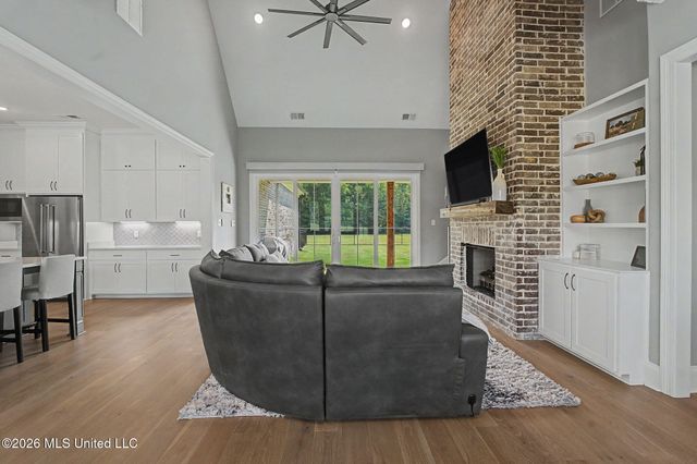 5042 Sophia Lane, Hernando, MS 38632