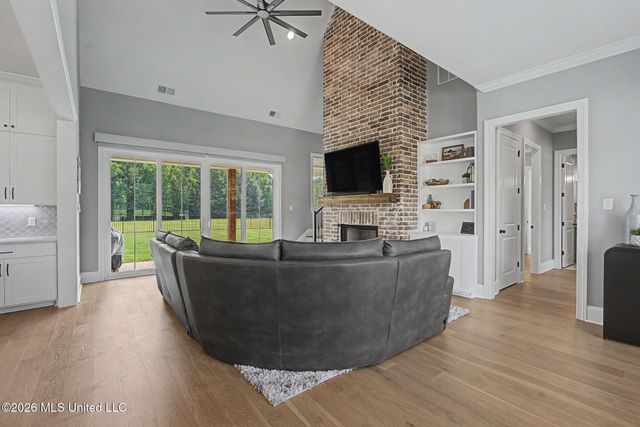 5042 Sophia Lane, Hernando, MS 38632