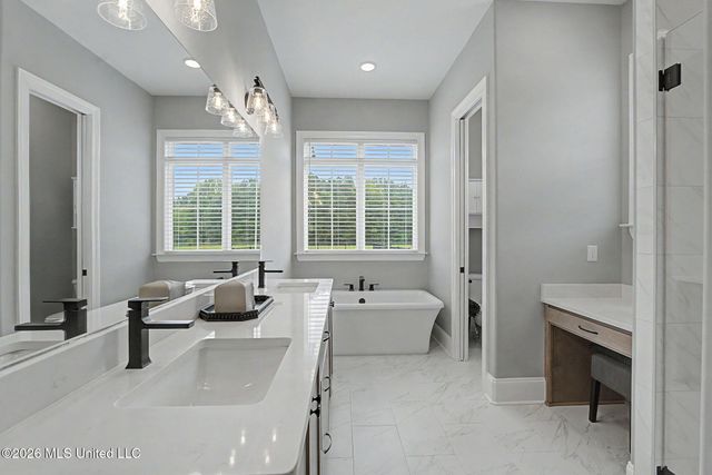 5042 Sophia Lane, Hernando, MS 38632