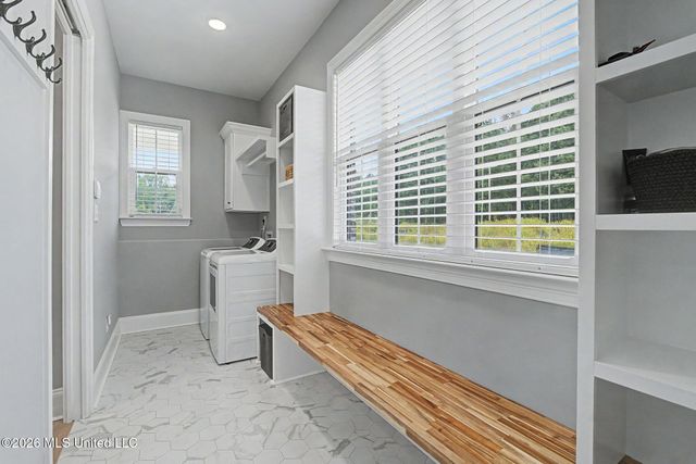 5042 Sophia Lane, Hernando, MS 38632