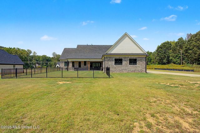 5042 Sophia Lane, Hernando, MS 38632