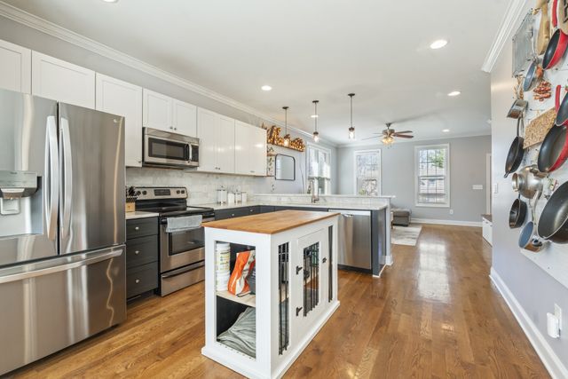 6605 Beacon Ln, Nashville, TN 37209