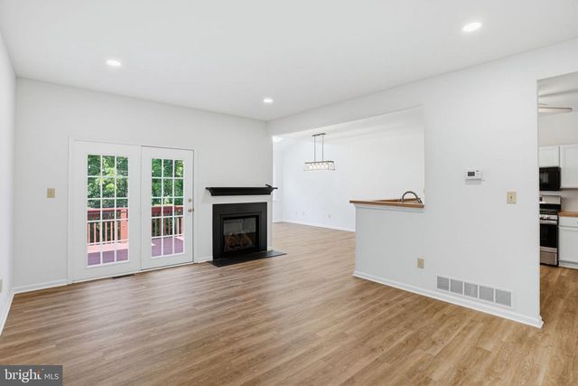 344 S WATERFORD LN, Wilmington, DE 19808