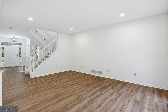 344 S WATERFORD LN, Wilmington, DE 19808