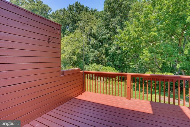 344 S WATERFORD LN, Wilmington, DE 19808