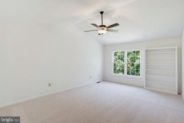 344 S WATERFORD LN, Wilmington, DE 19808