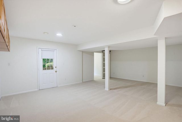344 S WATERFORD LN, Wilmington, DE 19808