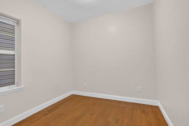 1802 E HUNTINGDON ST, Philadelphia, PA 19125