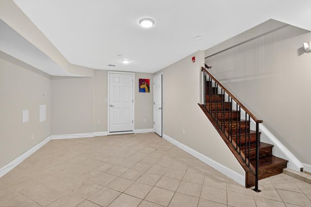 1802 E HUNTINGDON ST, Philadelphia, PA 19125