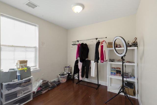 1802 E HUNTINGDON ST, Philadelphia, PA 19125
