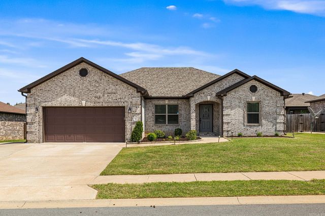 33 Cimarron Cir, Cabot, AR 72023