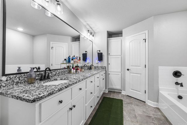 33 Cimarron Cir, Cabot, AR 72023
