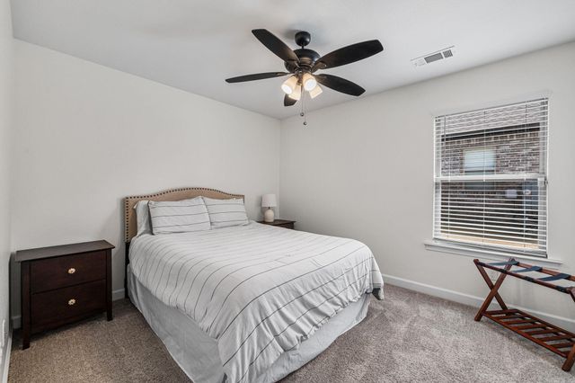33 Cimarron Cir, Cabot, AR 72023