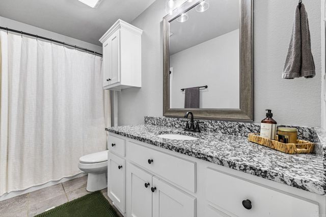 33 Cimarron Cir, Cabot, AR 72023