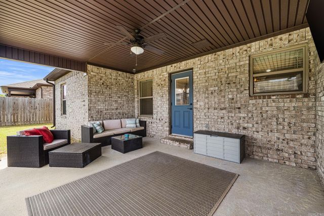 33 Cimarron Cir, Cabot, AR 72023