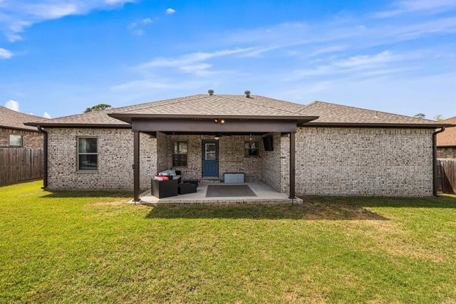 33 Cimarron Cir, Cabot, AR 72023