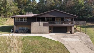 2853 Lake Washington Road, Washington, WV 26181
