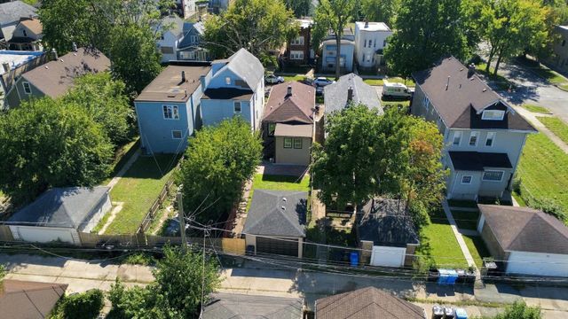 710 E 92nd Place, Chicago, IL 60619
