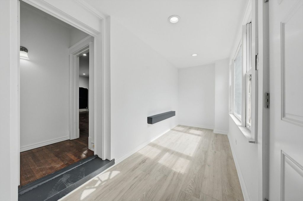 710 E 92nd Place, Chicago, IL 60619 — photo 4