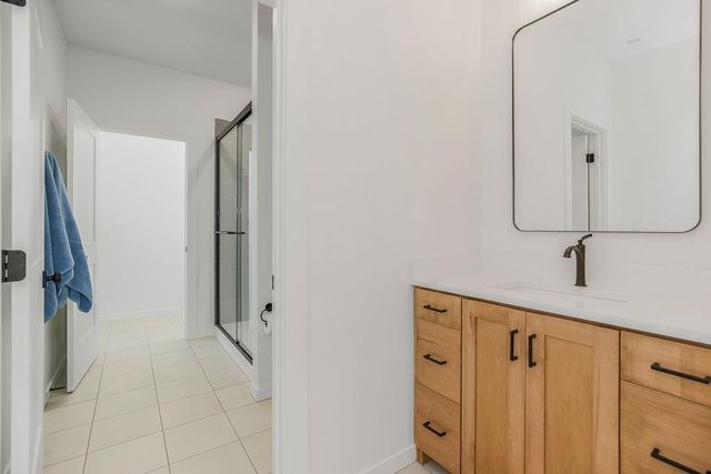 13206 W 48th Street, Shawnee, KS 66216