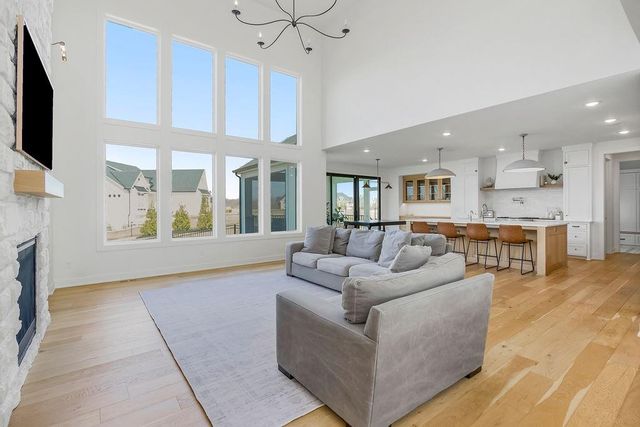 13206 W 48th Street, Shawnee, KS 66216