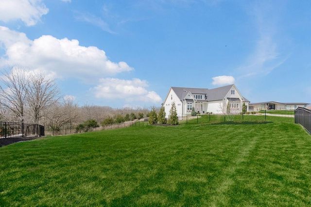 13206 W 48th Street, Shawnee, KS 66216