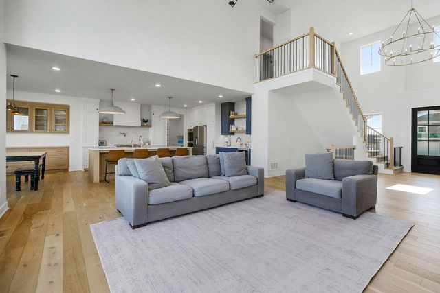 13206 W 48th Street, Shawnee, KS 66216