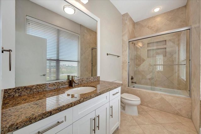 1202 Todville Road, Seabrook, TX 77586