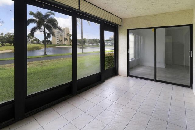 7270 Ashford Place 106, Delray Beach, FL 33446