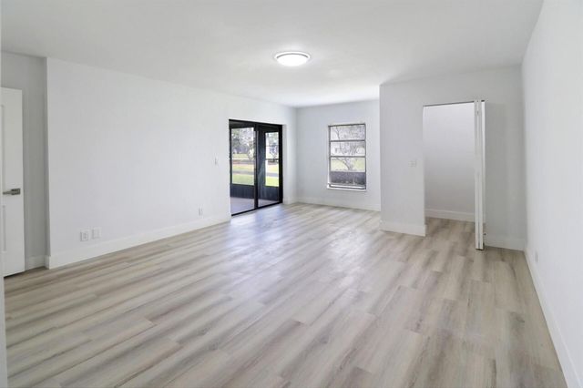 7270 Ashford Place 106, Delray Beach, FL 33446