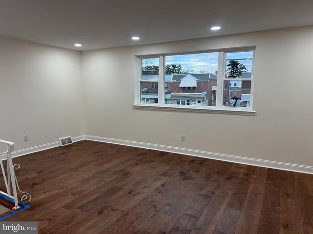 2328 BENSON ST, Philadelphia, PA 19152