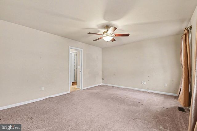 127 COVENTRY DRIVE, Carlisle, PA 17015