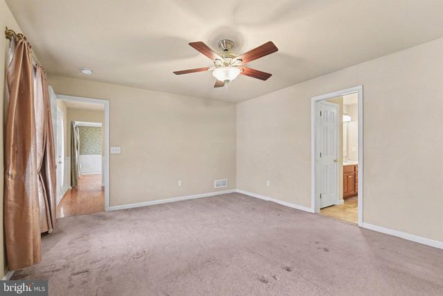 127 COVENTRY DRIVE, Carlisle, PA 17015