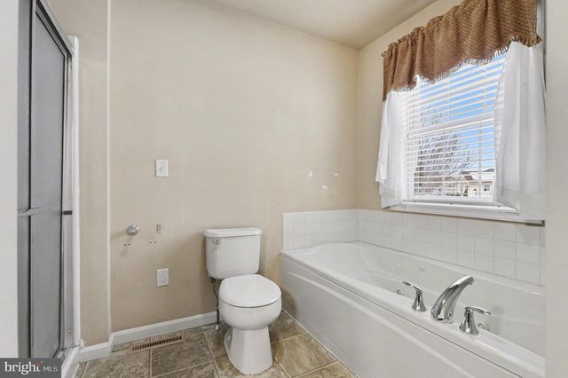 127 COVENTRY DRIVE, Carlisle, PA 17015