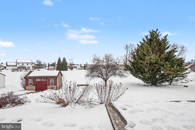 127 COVENTRY DRIVE, Carlisle, PA 17015