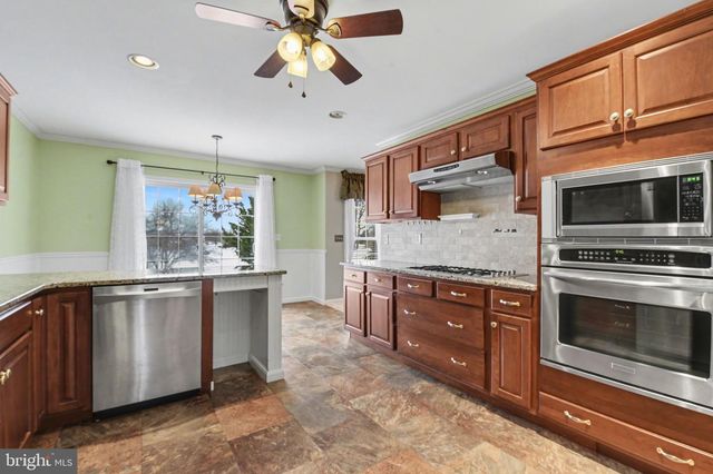 127 COVENTRY DRIVE, Carlisle, PA 17015