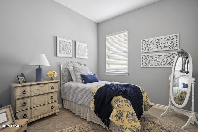 996 Willow River Drive, El Paso, TX 79932